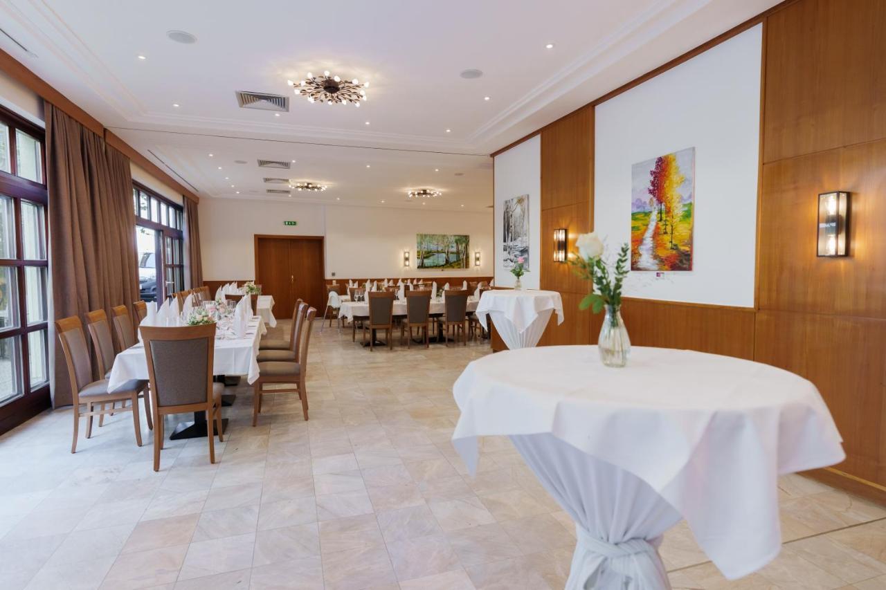 Gasthof-Restaurant Kollar Goebl Deutschlandsberg Esterno foto