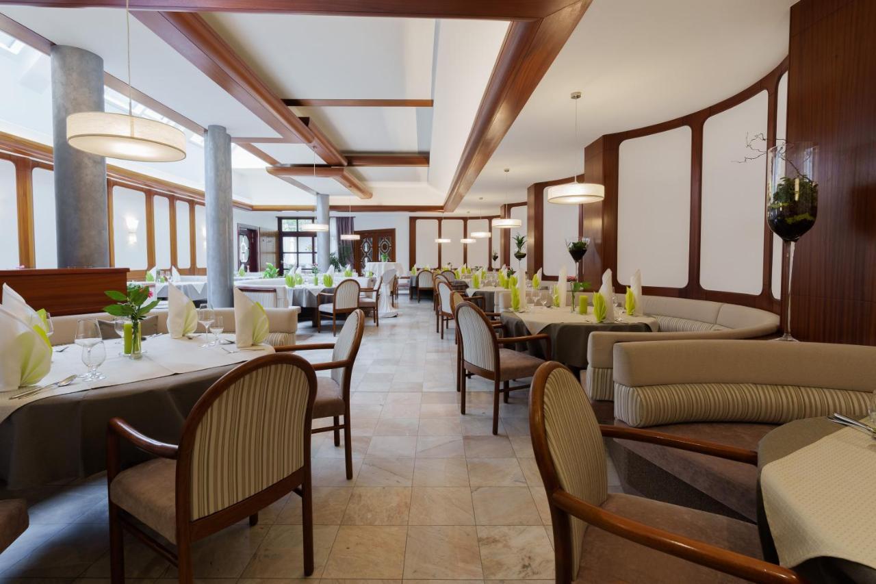 Gasthof-Restaurant Kollar Goebl Deutschlandsberg Esterno foto